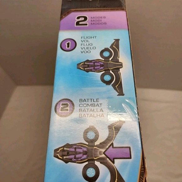 Marvel Studios Black Panther Wakanda Forever Vibranium Blast Sunbird w/ 6" Shuri - Picture 3 of 4